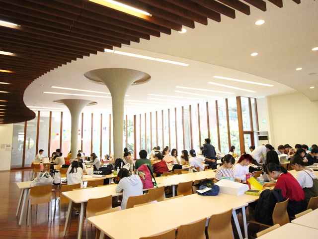 東京未来大学のオープンキャンパス