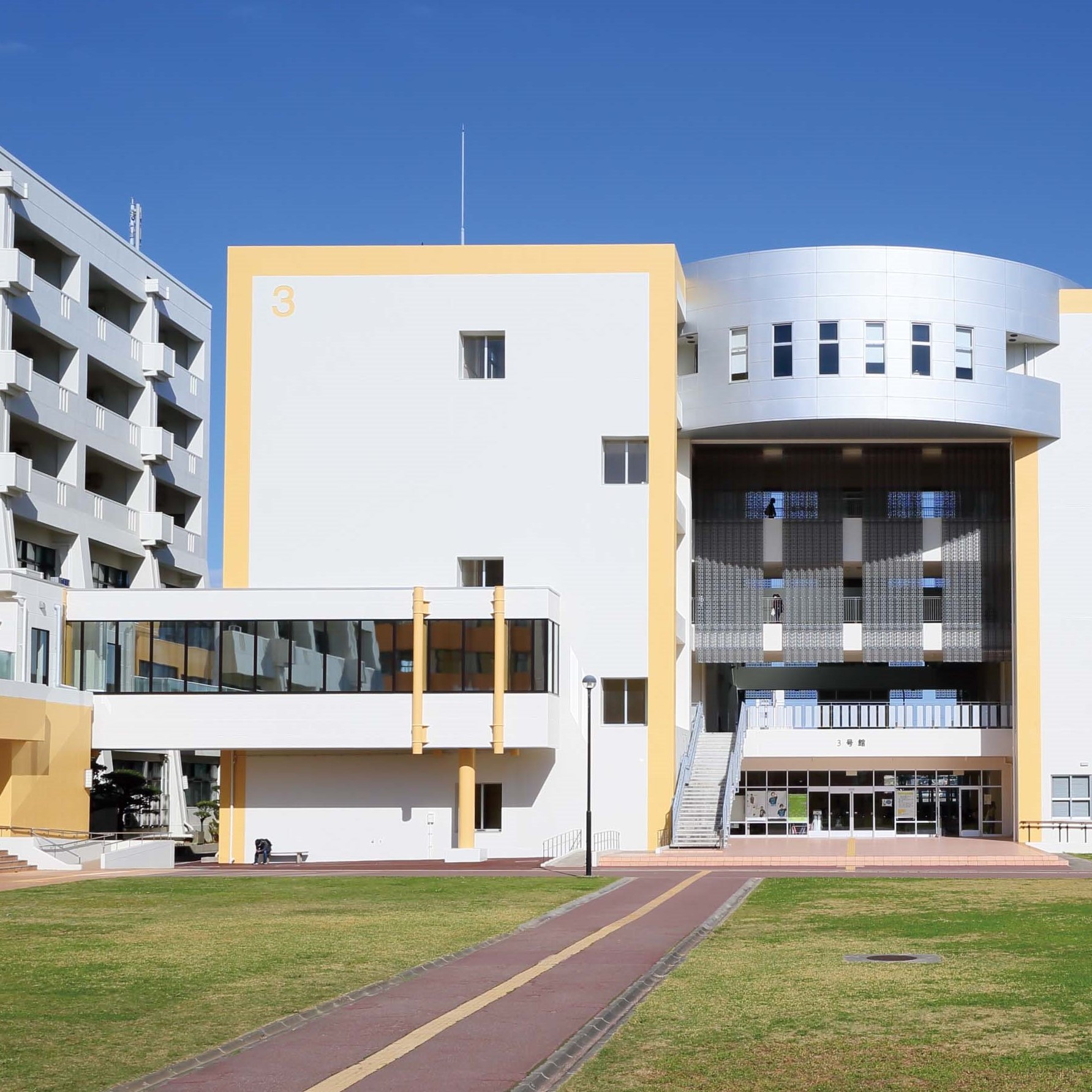 沖縄国際大学のオープンキャンパス
