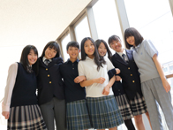 駒沢学園女子高等学校の制服