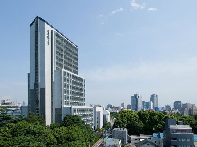 渋谷という立地ながらも閑静な住宅街に位置する「渋谷キャンパス」。コンパクトかつ機能的な都市型のキャンパスとなっています。